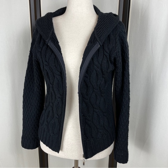 Inis Crafts 100% Merino Wool Black Cardigan Cable Knit Size S - Picture 7 of 10